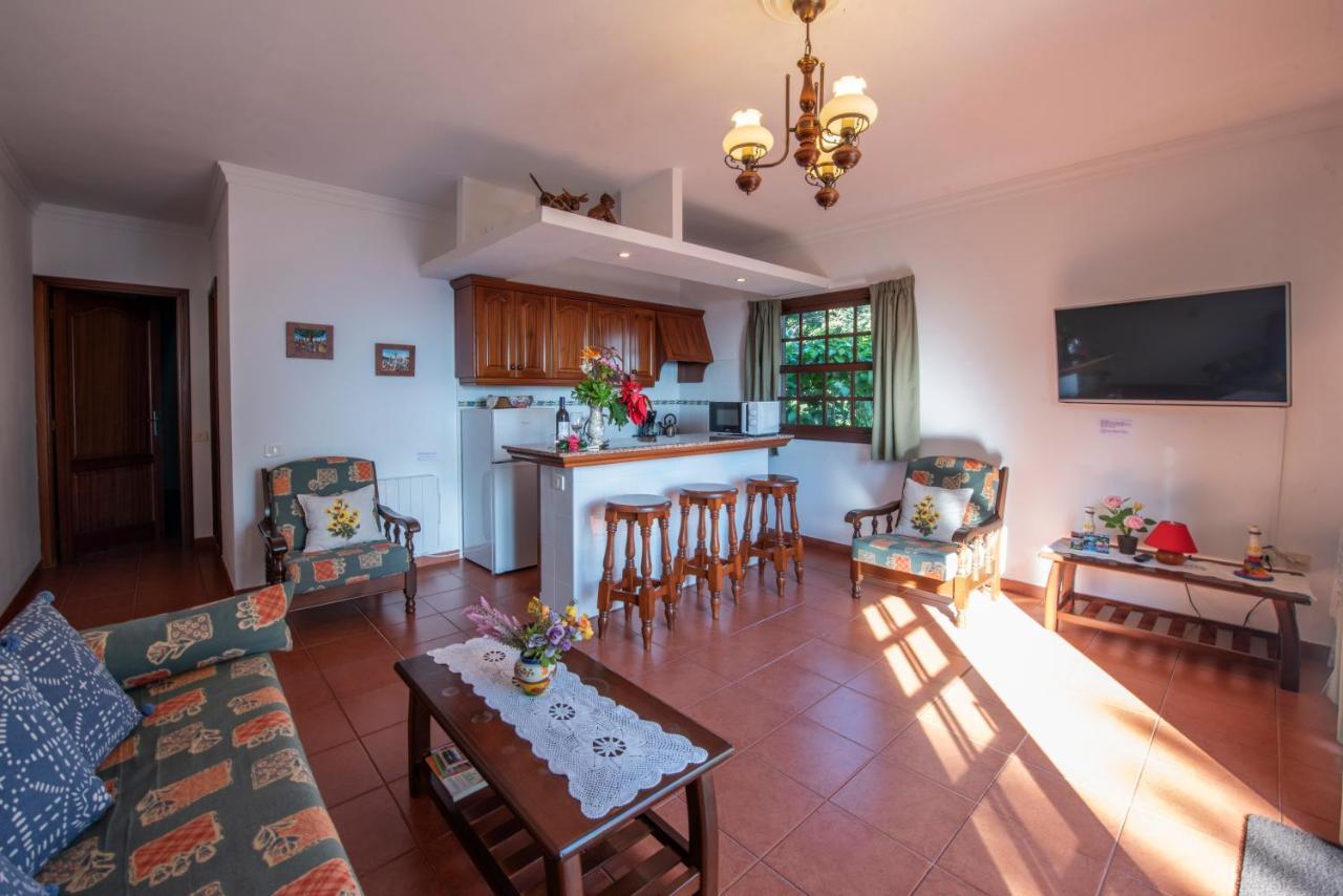 Apartamentos Corral De Payo 브레나바자 외부 사진
